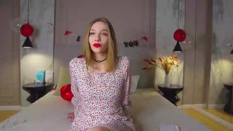 Lisa online show from 02/15/26, 07:38