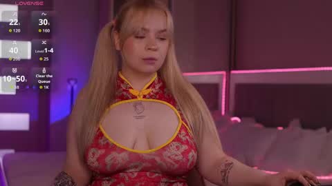 Lisa online show from 05/24/26, 07:24