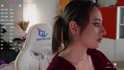   LISA   online show from 10/01/25, 03:29