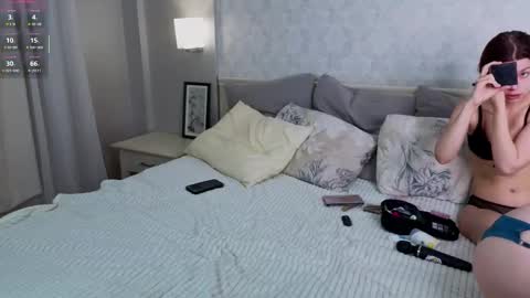 Hello our names are Kate and Alice this is our first day here. online show from 02/19/26, 03:08