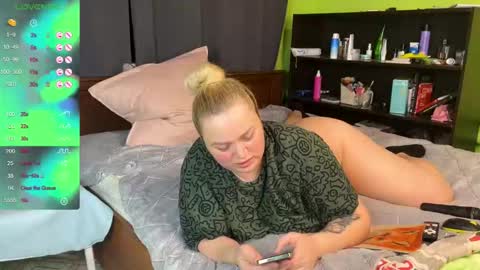 Lisa online show from 02/03/26, 02:33