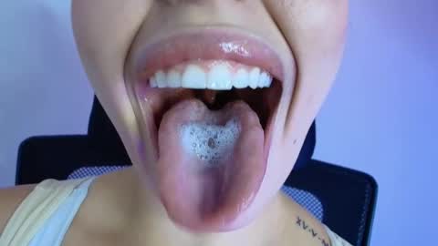 Lisbet online show from 02/19/26, 08:27