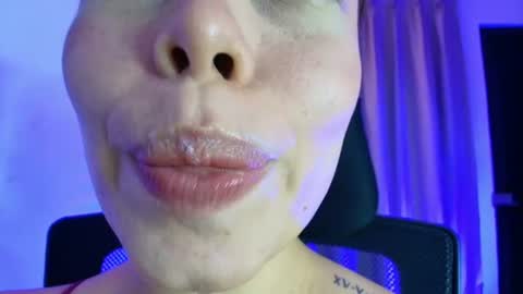 Snapshot of lisbet_21x chatting on 06/11/26, 12:32 Lisbet online show from 06/11/26, 12:32