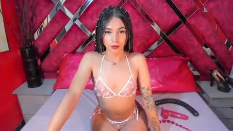 Snapshot of lisbethqueen_ chatting on 12/31/24, 08:12 lily online show from 12/31/24, 08:12