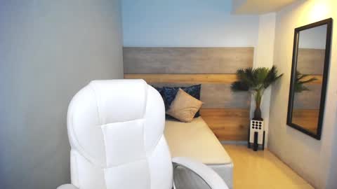 Liseth Fox online show from 12/09/24, 08:23