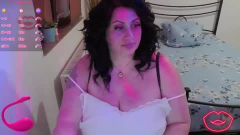 lisette_ online show from 04/21/26, 06:44