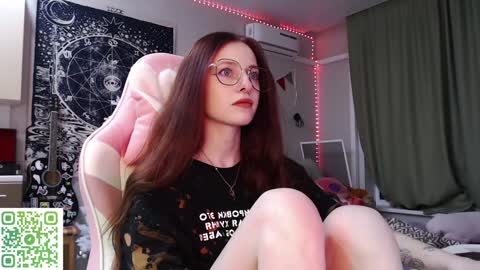 Snapshot of lisiasweet chatting on 12/26/24, 09:04 Lika online show from 12/26/24, 09:04