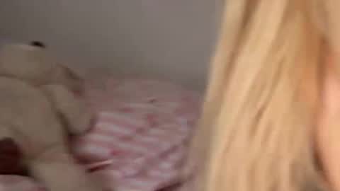lisonya online show from 05/17/26, 03:08