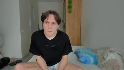 Snapshot of lissa_alfie chatting on 01/16/25, 12:09 Alfie online show from 01/16/25, 12:09