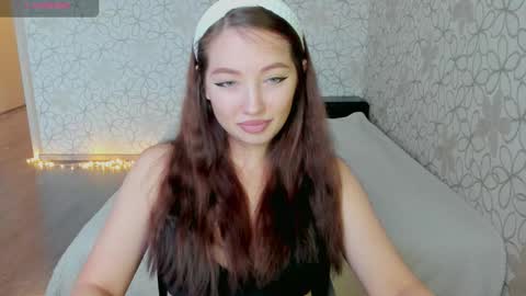 lissa_cristal_ online show from 03/18/26, 09:23