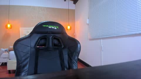 L I S S A  online show from 03/06/25, 07:03