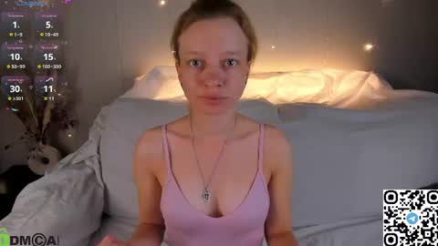 Snapshot of lissa_kitsune chatting on 06/22/26, 11:35 Lissa online show from 06/22/26, 11:35