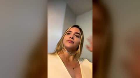 lissa_monroe_ online show from 06/25/26, 03:49