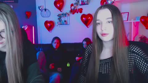 lissa_night online show from 02/18/26, 08:38