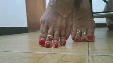 Snapshot of lissafeethot chatting on 12/01/25, 09:42 Lissafeethot online show from 12/01/25, 09:42