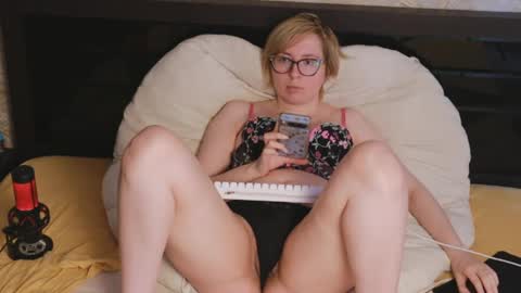 Lissa Ross online show from 05/27/26, 11:40