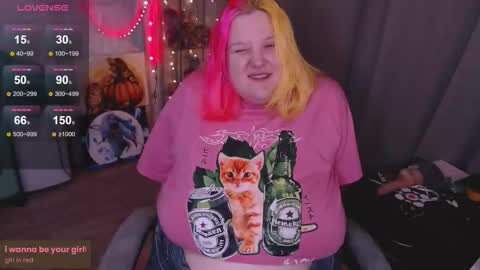 Snapshot of lissamuff chatting on 11/27/25, 11:12 Lissa online show from 11/27/25, 11:12