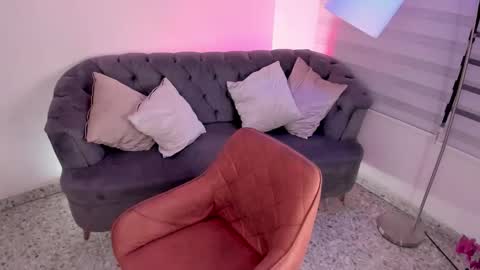 Lisssa online show from 11/12/25, 08:30