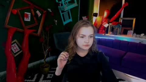 Lissa Telor online show from 05/17/26, 09:06