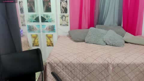 lissa online show from 12/01/24, 08:09