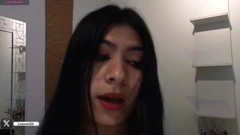 Snapshot of lissawild_ chatting on 01/27/25, 07:35 ss online show from 01/27/25, 07:35