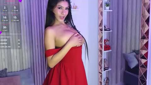 Snapshot of lissawild_ chatting on 11/27/25, 08:22 ss online show from 11/27/25, 08:22