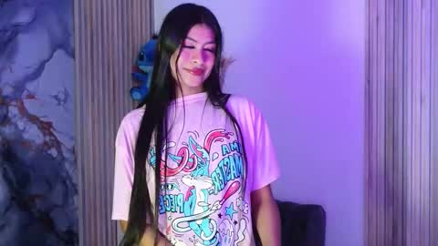 Snapshot of lissawild_ chatting on 12/15/25, 08:13 ss online show from 12/15/25, 08:13