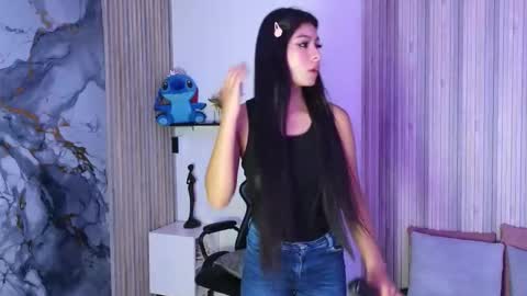 Snapshot of lissawild_ chatting on 02/04/26, 08:25 ss online show from 02/04/26, 08:25