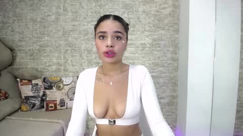 Liss Brown online show from 11/04/25, 01:10