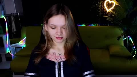 Lena online show from 02/01/25, 02:47