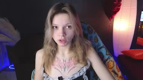 Lena online show from 03/12/25, 07:57