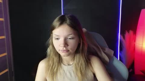 Lena online show from 09/20/25, 02:12