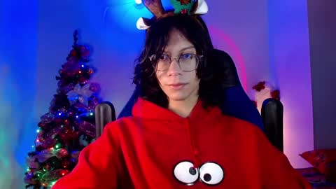 Snapshot of literateboy chatting on 12/24/24, 11:17 Literateboy online show from 12/24/24, 11:17