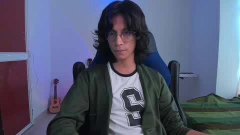 Snapshot of literateboy chatting on 02/12/25, 02:10 Literateboy online show from 02/12/25, 02:10