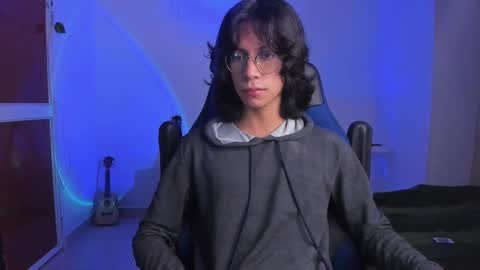 Snapshot of literateboy chatting on 02/13/25, 11:06 Literateboy online show from 02/13/25, 11:06