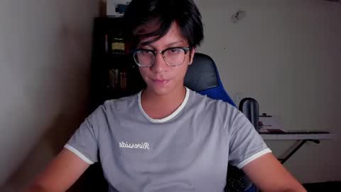 Snapshot of literateboy chatting on 06/16/26, 01:41 Literateboy online show from 06/16/26, 01:41