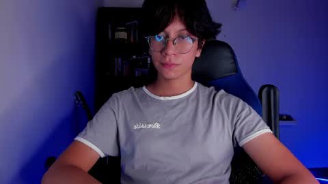 Snapshot of literateboy chatting on 07/08/26, 01:32 Literateboy online show from 07/08/26, 01:32