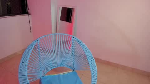 Snapshot of litlle_danni chatting on 10/07/25, 12:41 Danni online show from 10/07/25, 12:41