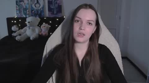 little__flowers online show from 02/18/26, 09:38