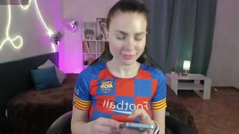 Isabel online show from 05/07/26, 07:58