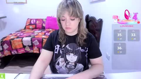 Snapshot of little_angely chatting on 06/28/26, 04:51 Angely online show from 06/28/26, 04:51