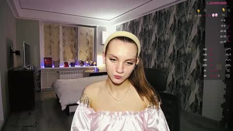 Birdy online show from 12/27/24, 08:28