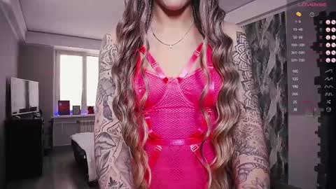 Birdy online show from 02/21/25, 10:50