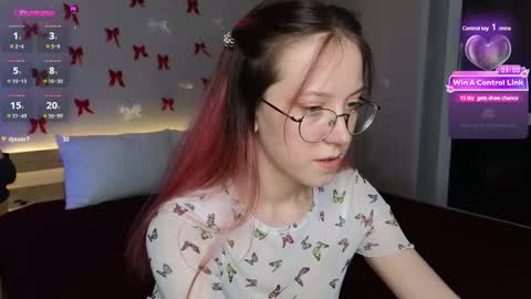 Snapshot of little_bliss chatting on 03/04/25, 11:32 little_bliss online show from 03/04/25, 11:32
