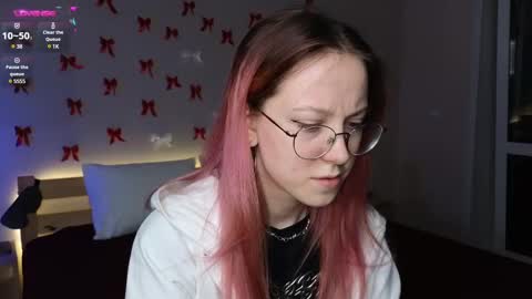 Snapshot of little_bliss chatting on 03/06/25, 12:54 little_bliss online show from 03/06/25, 12:54