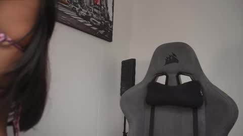 Help me reach 100 likes online show from 11/30/25, 07:18