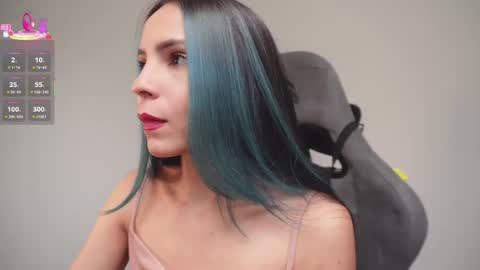 Help me reach 100 likes online show from 04/16/26, 07:14