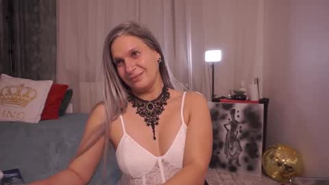 little_heart_andreea online show from 02/11/26, 10:15