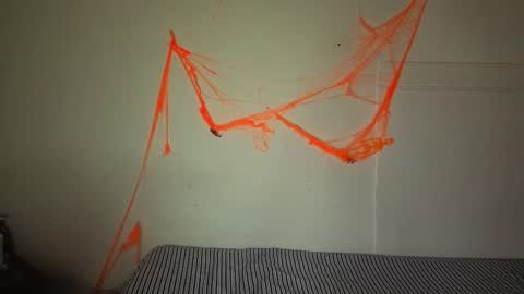 Snapshot of little_lilith_apple chatting on 11/01/25, 05:48 little_lilith_apple online show from 11/01/25, 05:48