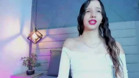 little_melody1 online show from 07/31/26, 12:15